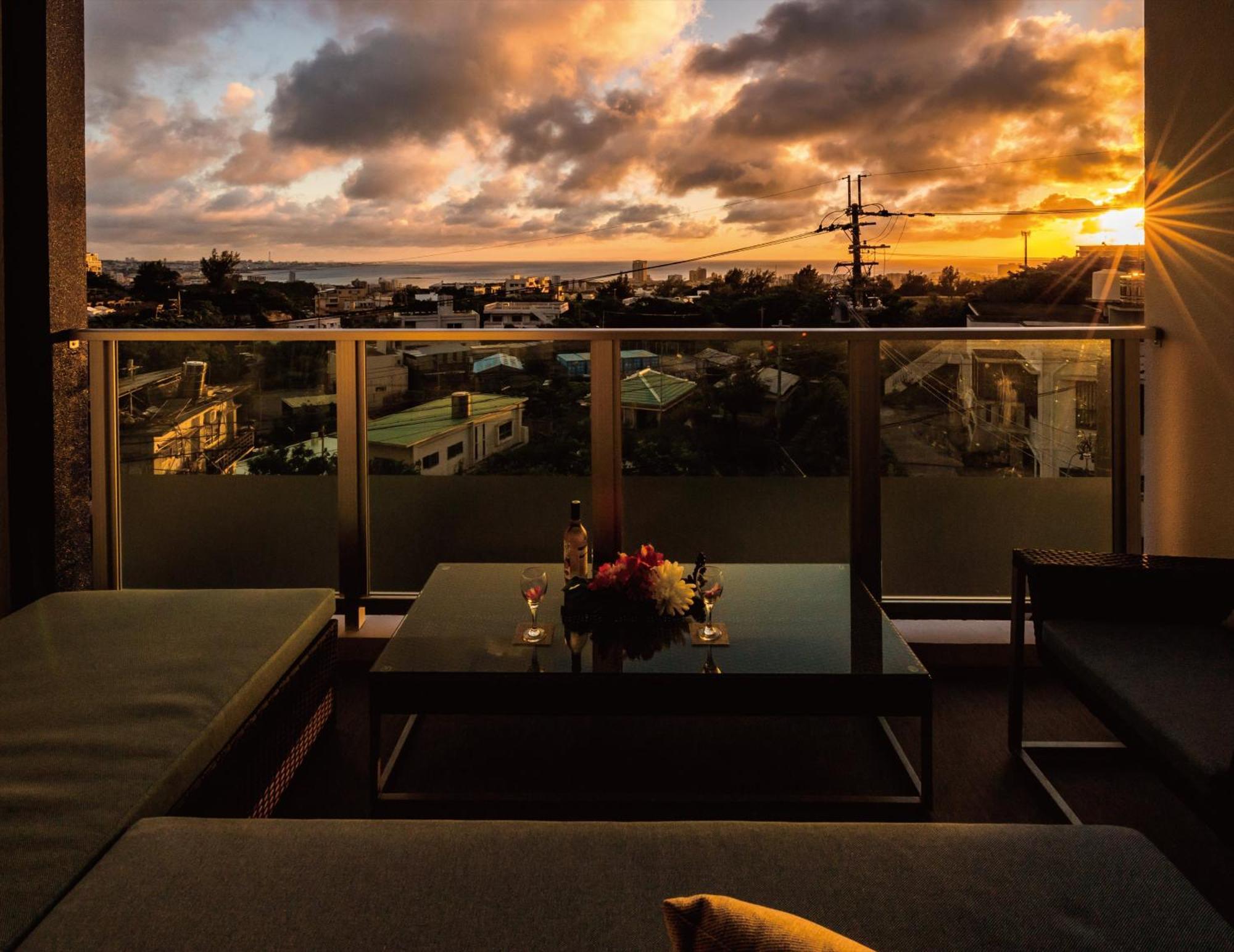 Zoe Resort The Sunset Village Okinawa Тятан Номер фото